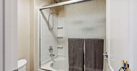 900 Moon Cir #922, Unit 922, Folsom, CA 95630 Photo