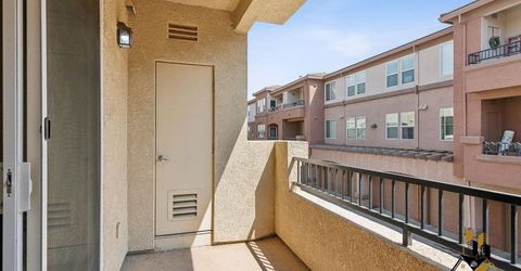 900 Moon Cir #922, Unit 922, Folsom, CA 95630 Photo