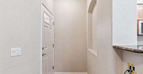 900 Moon Cir #922, Unit 922, Folsom, CA 95630 Photo