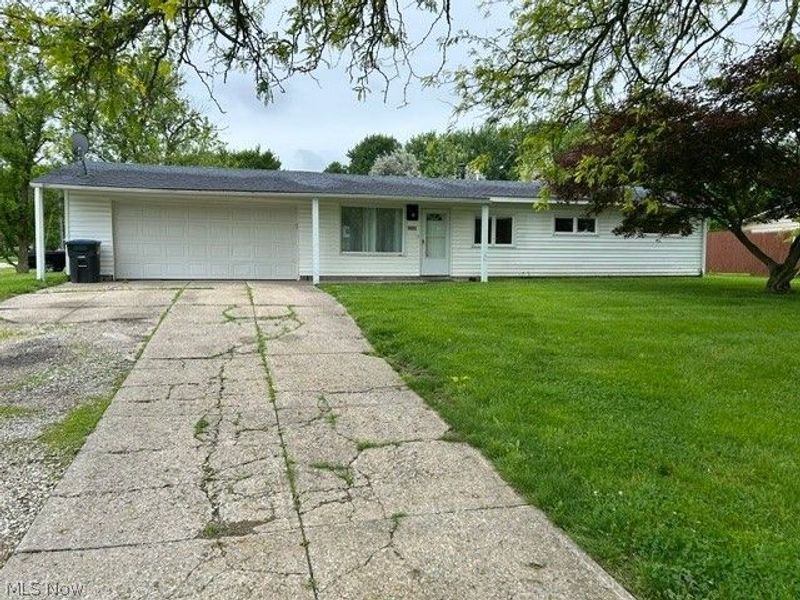 1882 Paul Drive, Brunswick, OH 44212 Photo 1