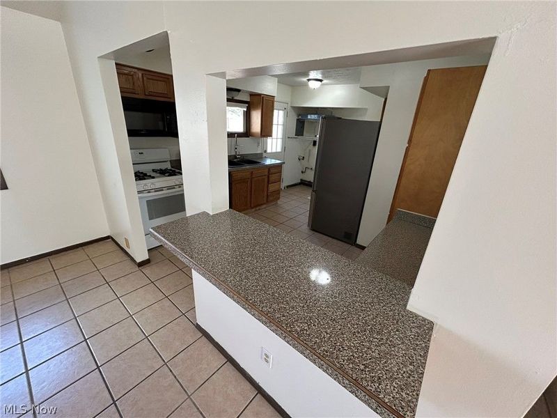 1882 Paul Drive, Brunswick, OH 44212 Photo 11