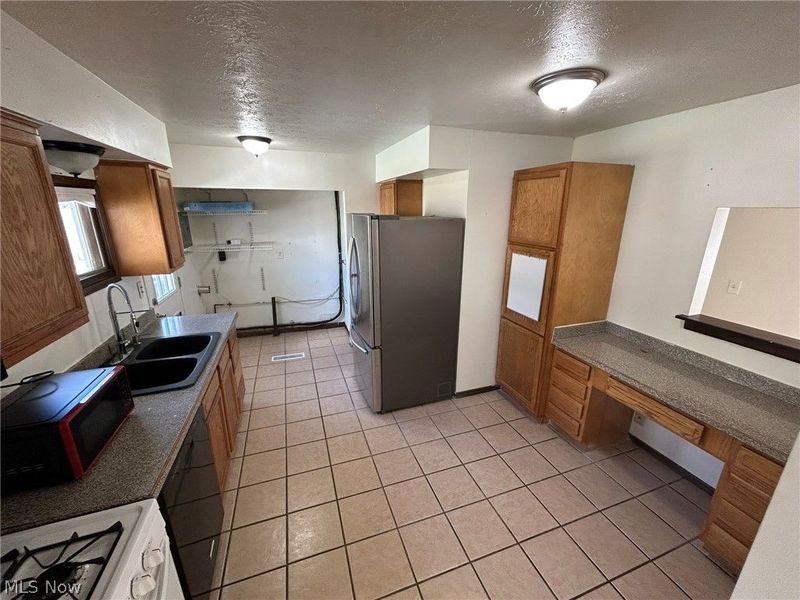 1882 Paul Drive, Brunswick, OH 44212 Photo 12