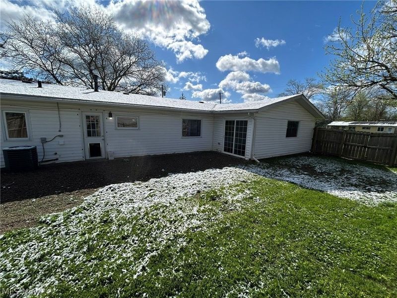 1882 Paul Drive, Brunswick, OH 44212 Photo 8