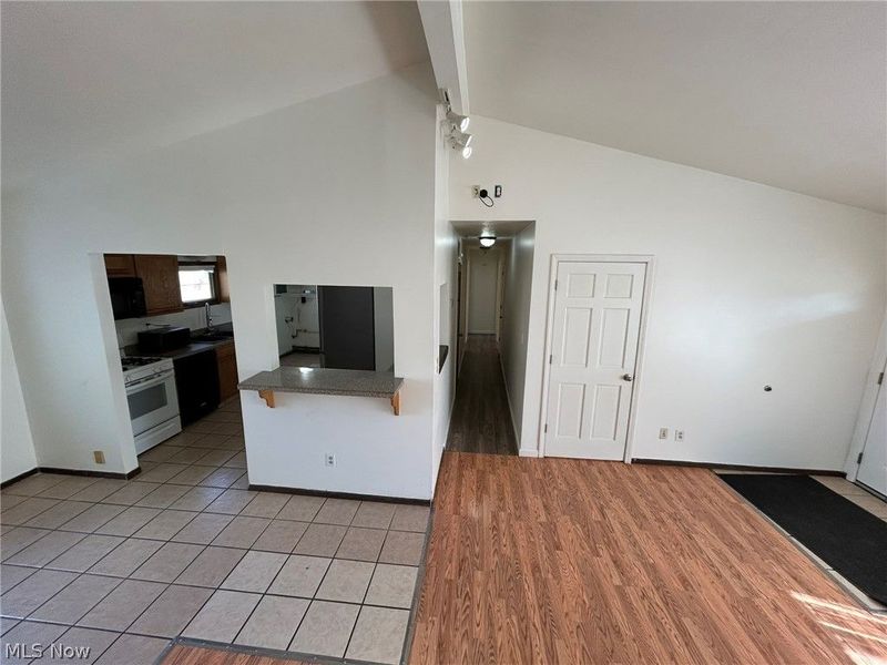1882 Paul Drive, Brunswick, OH 44212 Photo 9