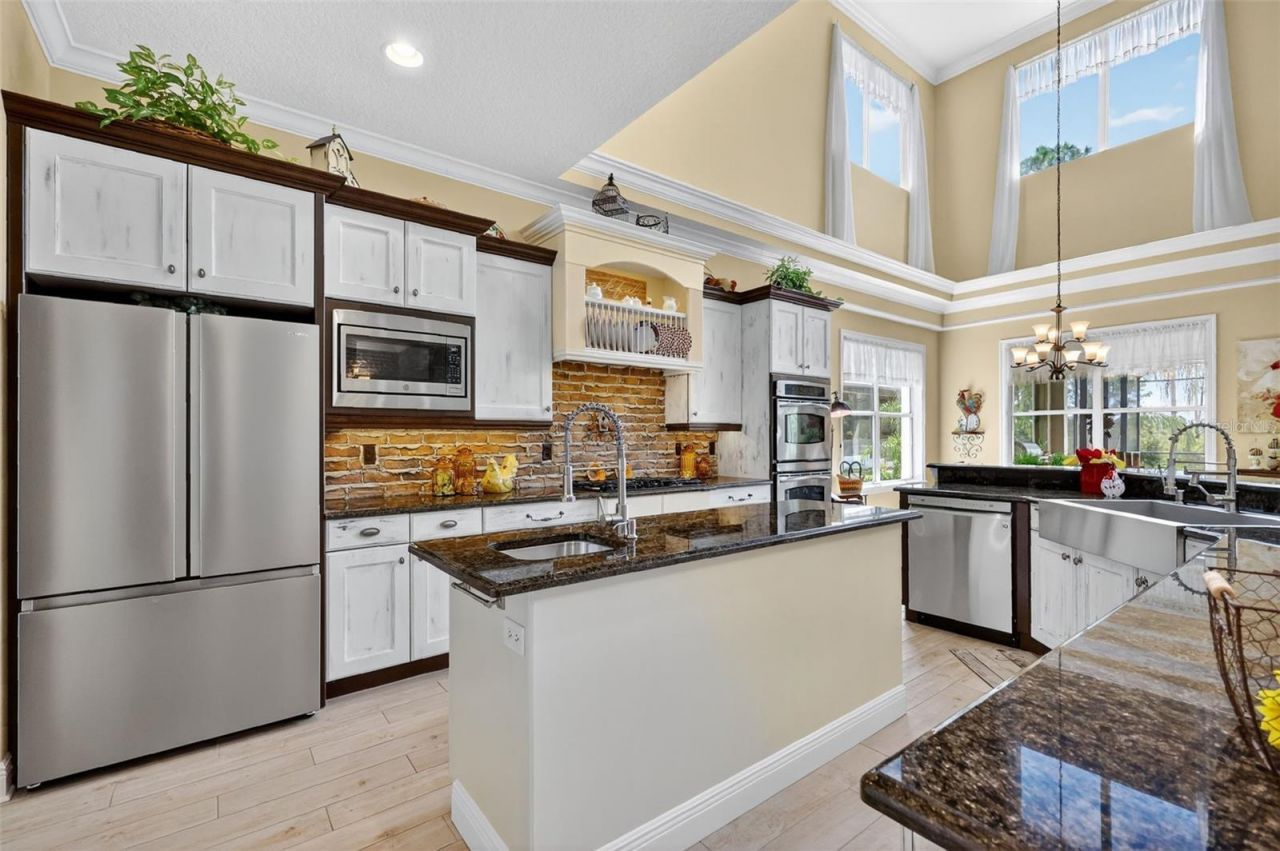 404 Long And Winding Road, Howey in the Hills, FL 34737 Photo