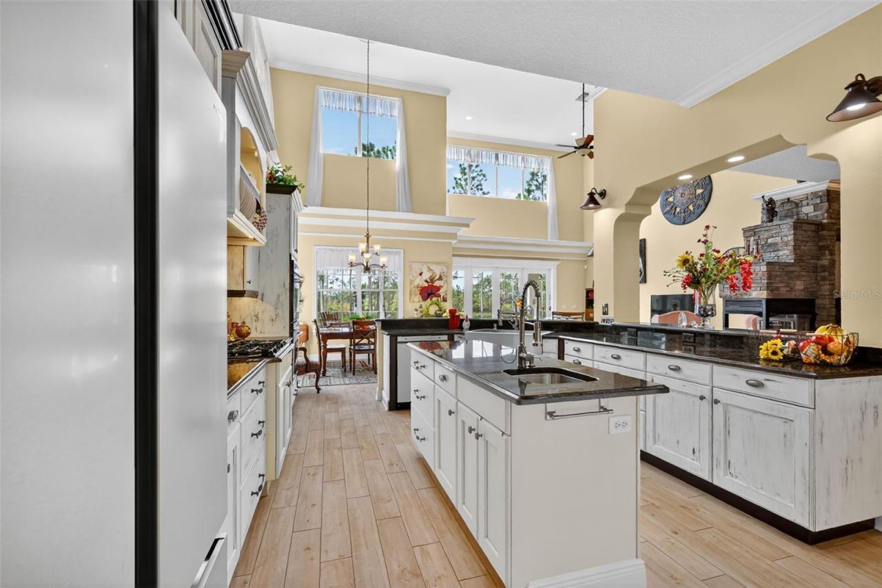 404 Long And Winding Road, Howey in the Hills, FL 34737 Photo