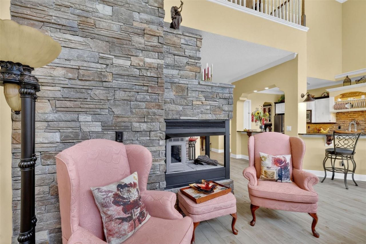 404 Long And Winding Road, Howey in the Hills, FL 34737 Photo