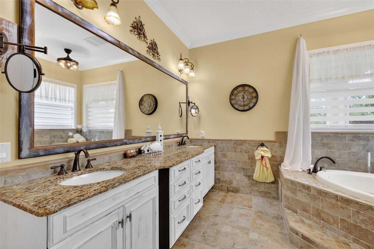 404 Long And Winding Road, Howey in the Hills, FL 34737 Photo