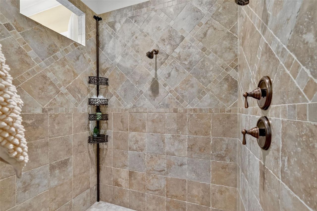 404 Long And Winding Road, Howey in the Hills, FL 34737 Photo