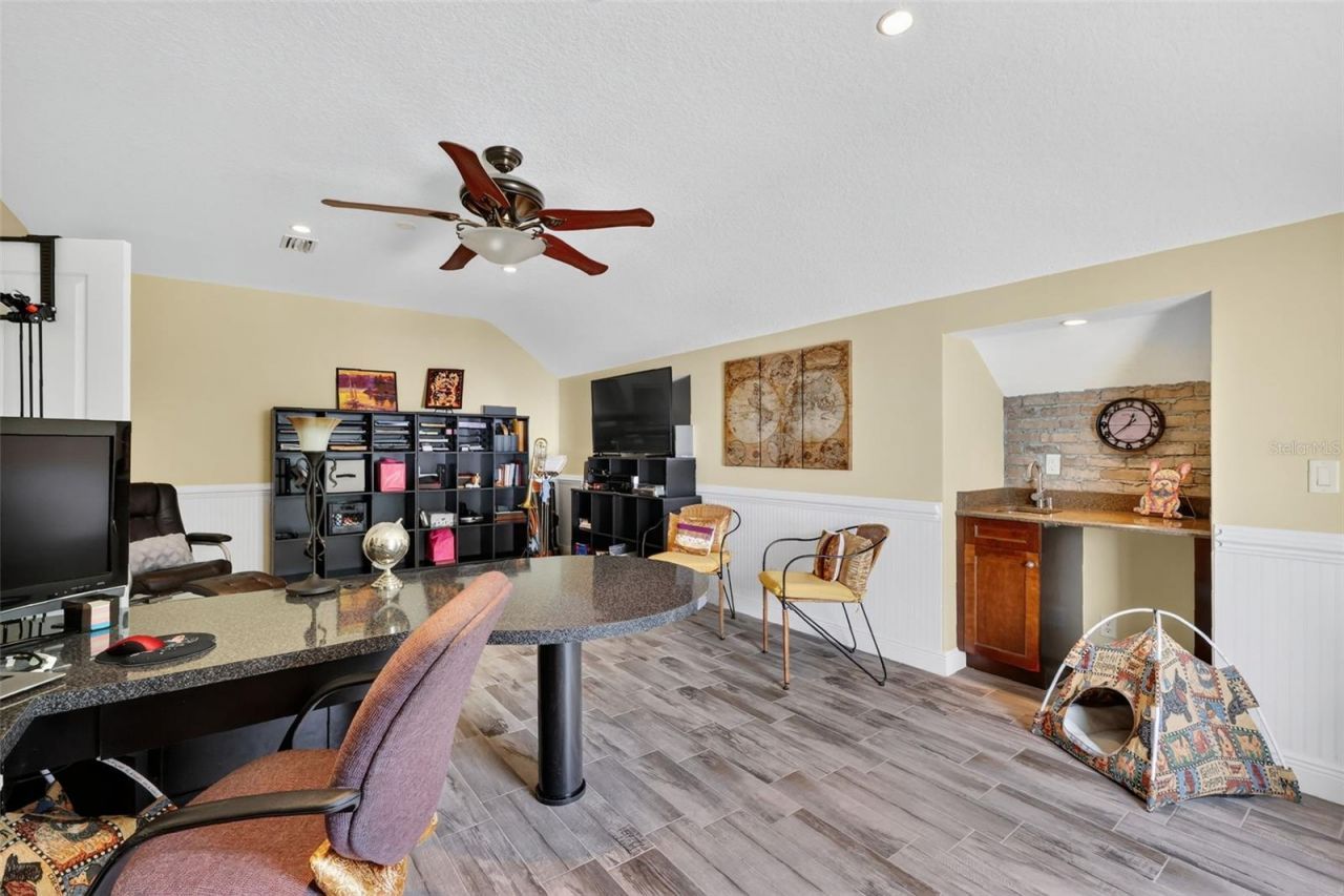 404 Long And Winding Road, Howey in the Hills, FL 34737 Photo