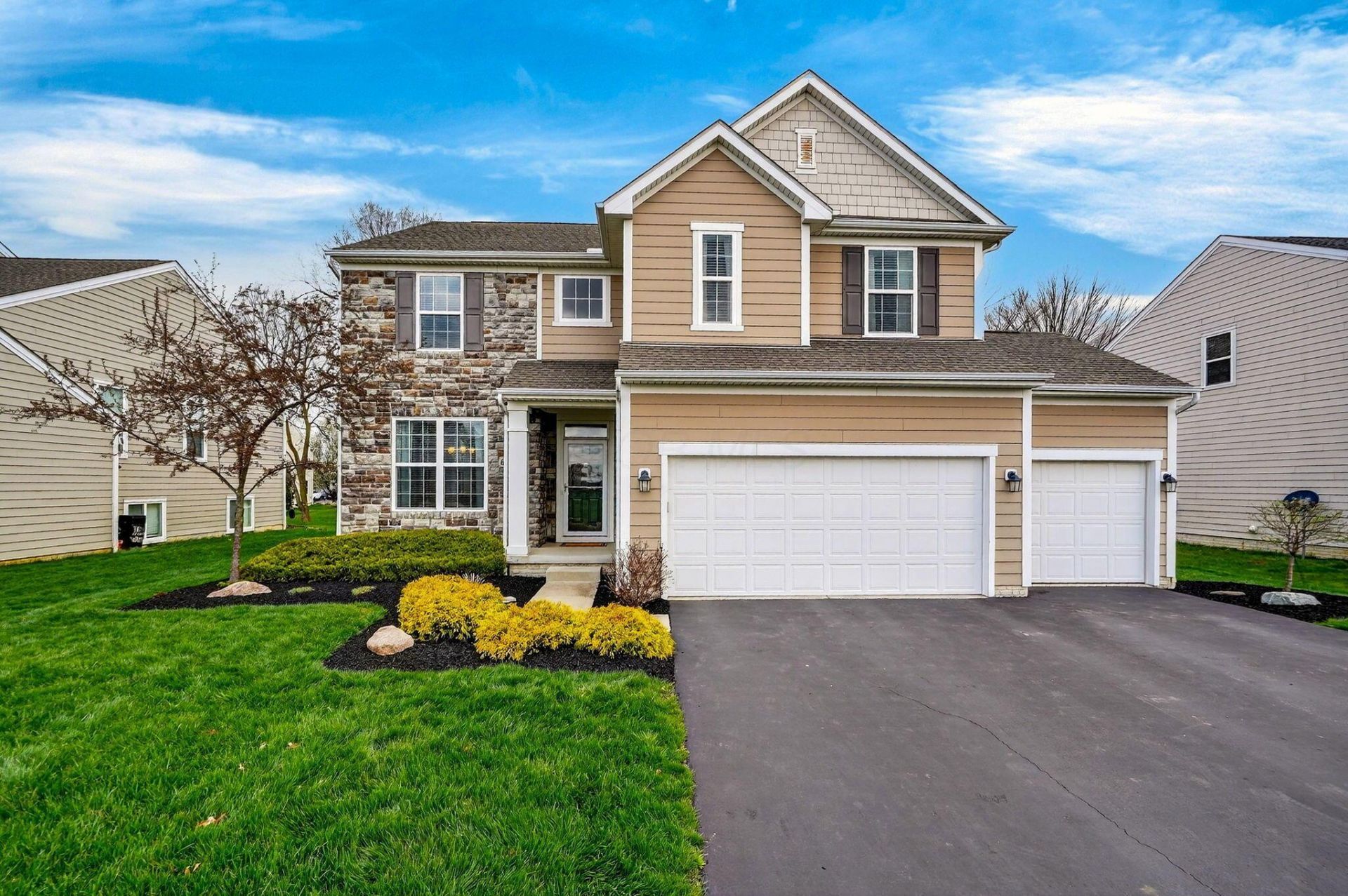 6242 Baumeister Drive, Hilliard, OH 43026 Main Photo