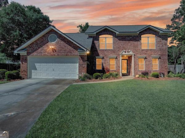 7 Towne Lake Court, Pooler, GA 31322