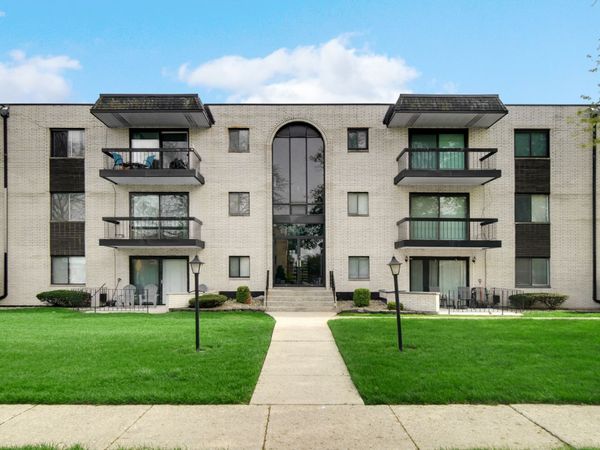 5715 129th Street, Unit 1C, Crestwood, IL 60418