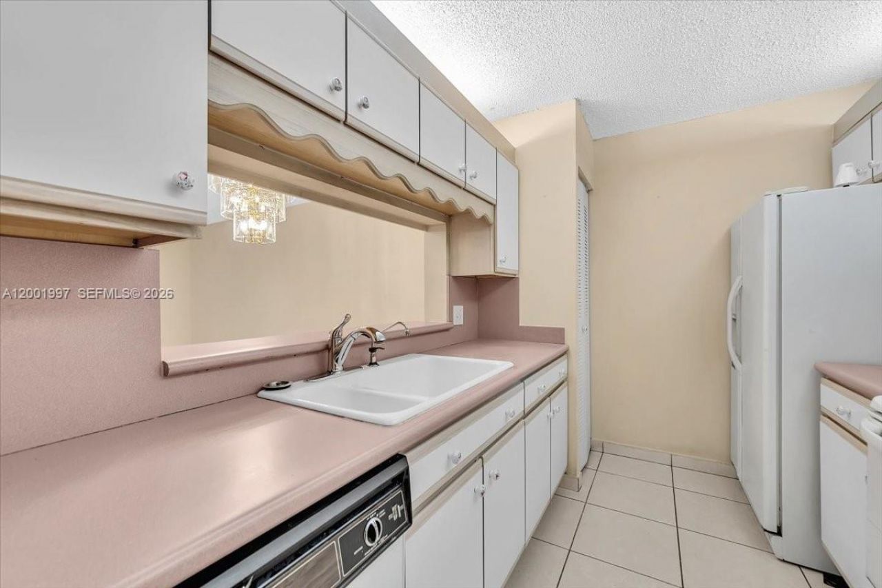 1200 SW 124th Ter, Unit 106O, Pembroke Pines, FL 33027 Photo