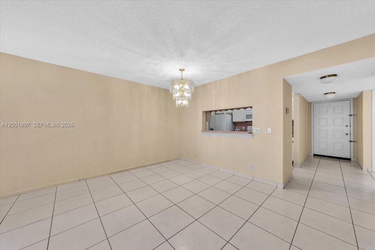 1200 SW 124th Ter, Unit 106O, Pembroke Pines, FL 33027 Photo