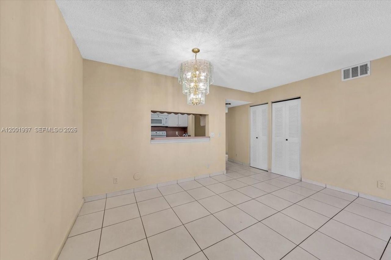 1200 SW 124th Ter, Unit 106O, Pembroke Pines, FL 33027 Photo