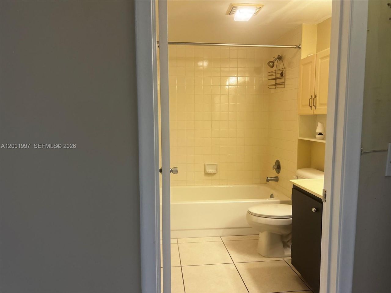 1200 SW 124th Ter , Unit 106O, Pembroke Pines, FL 33027 Photo