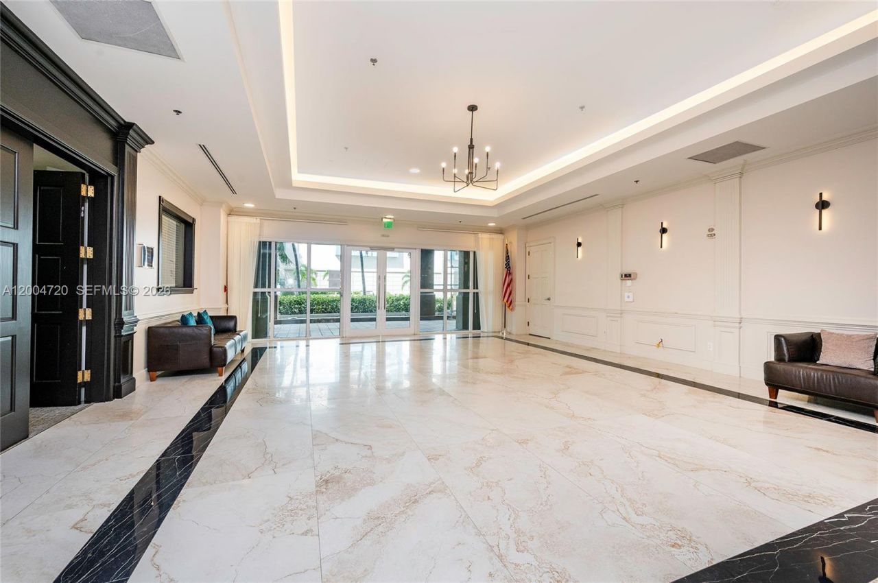 2665 SW 37th Ave, Unit 201, Miami, FL 33133 Photo