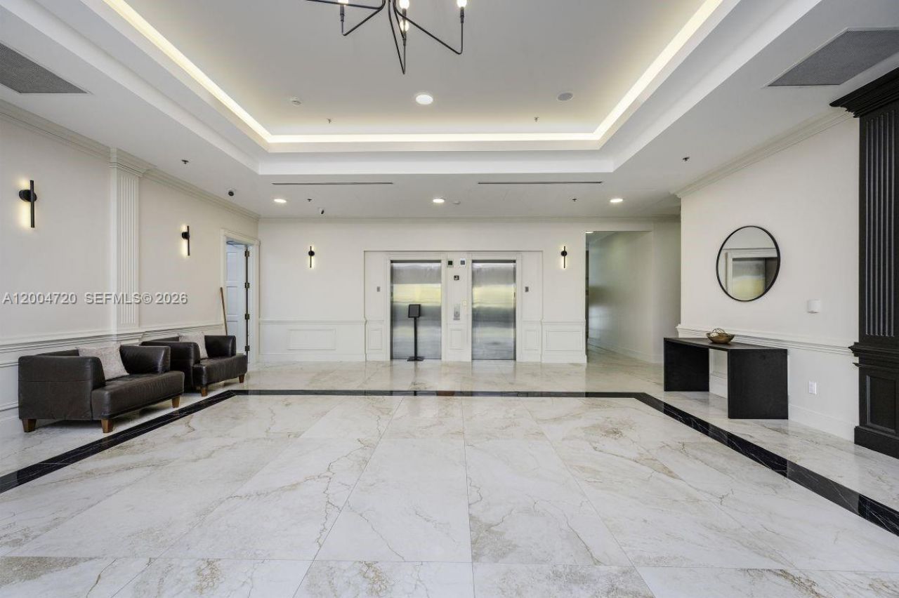 2665 SW 37th Ave, Unit 201, Miami, FL 33133 Photo
