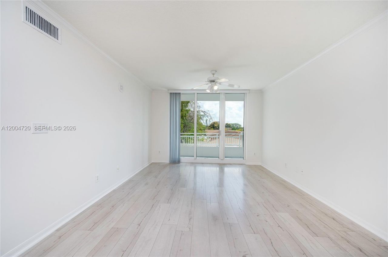 2665 SW 37th Ave, Unit 201, Miami, FL 33133 Photo