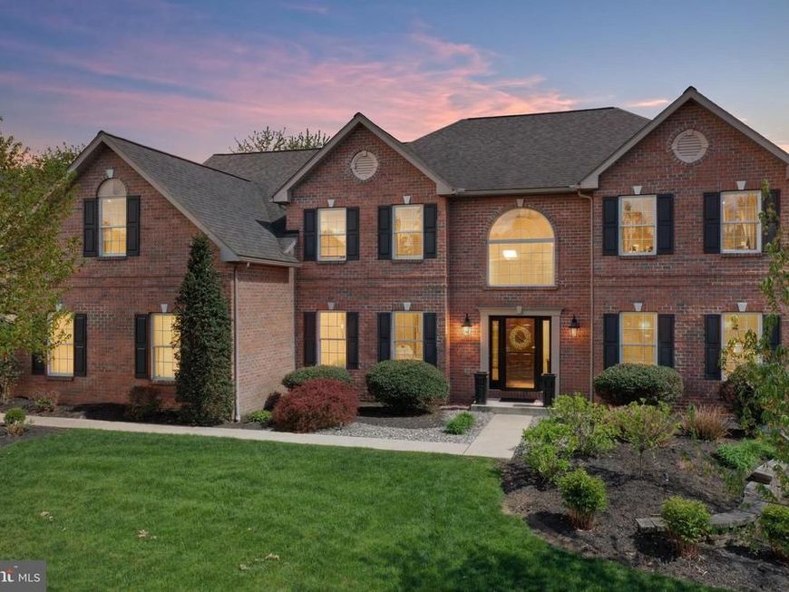 229 Atlantic Avenue, Reading, PA 19608 Main Photo