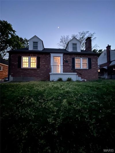 9343 Mackenzie Road , Affton, MO 63123 Main Photo