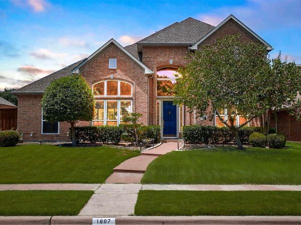 1807 Meadowcove Drive, Richardson, TX 75081