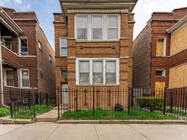 4938 W Monroe Street, Unit 1, Chicago, IL 60644
