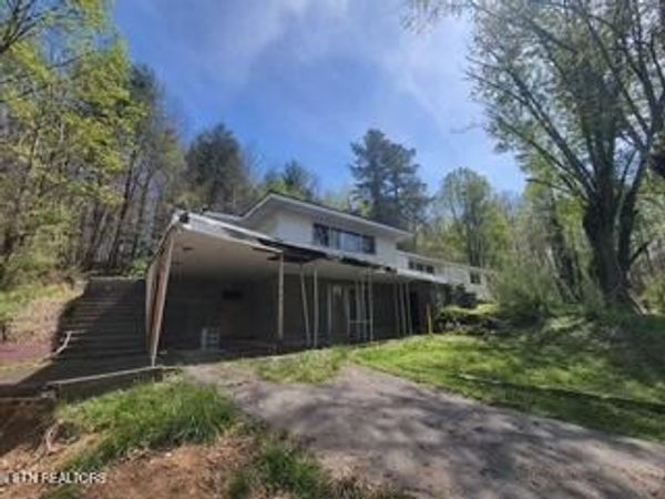 20084 Alberta St, Oneida, TN 37841