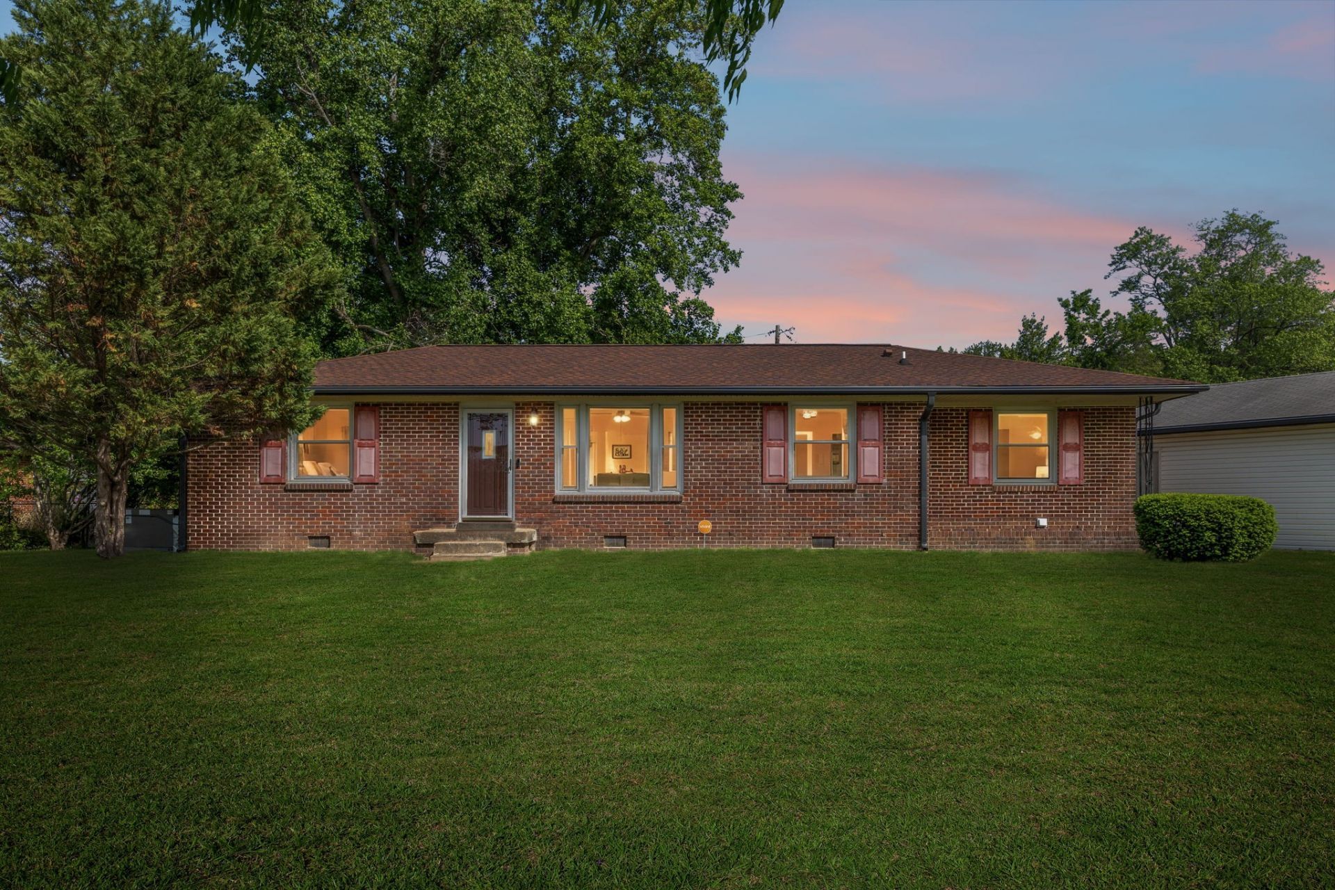60 Bel Air Blvd, Clarksville, TN 37042 Main Photo