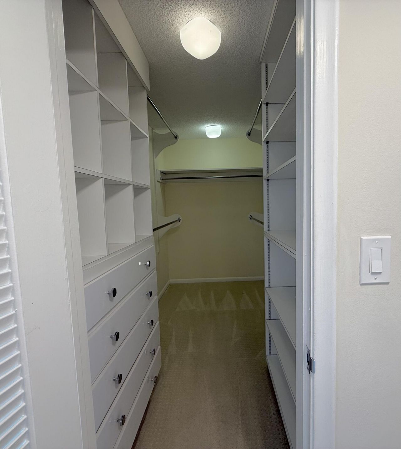 2000 Presidential Way, Unit 1204, West Palm Beach, FL 33401 Photo