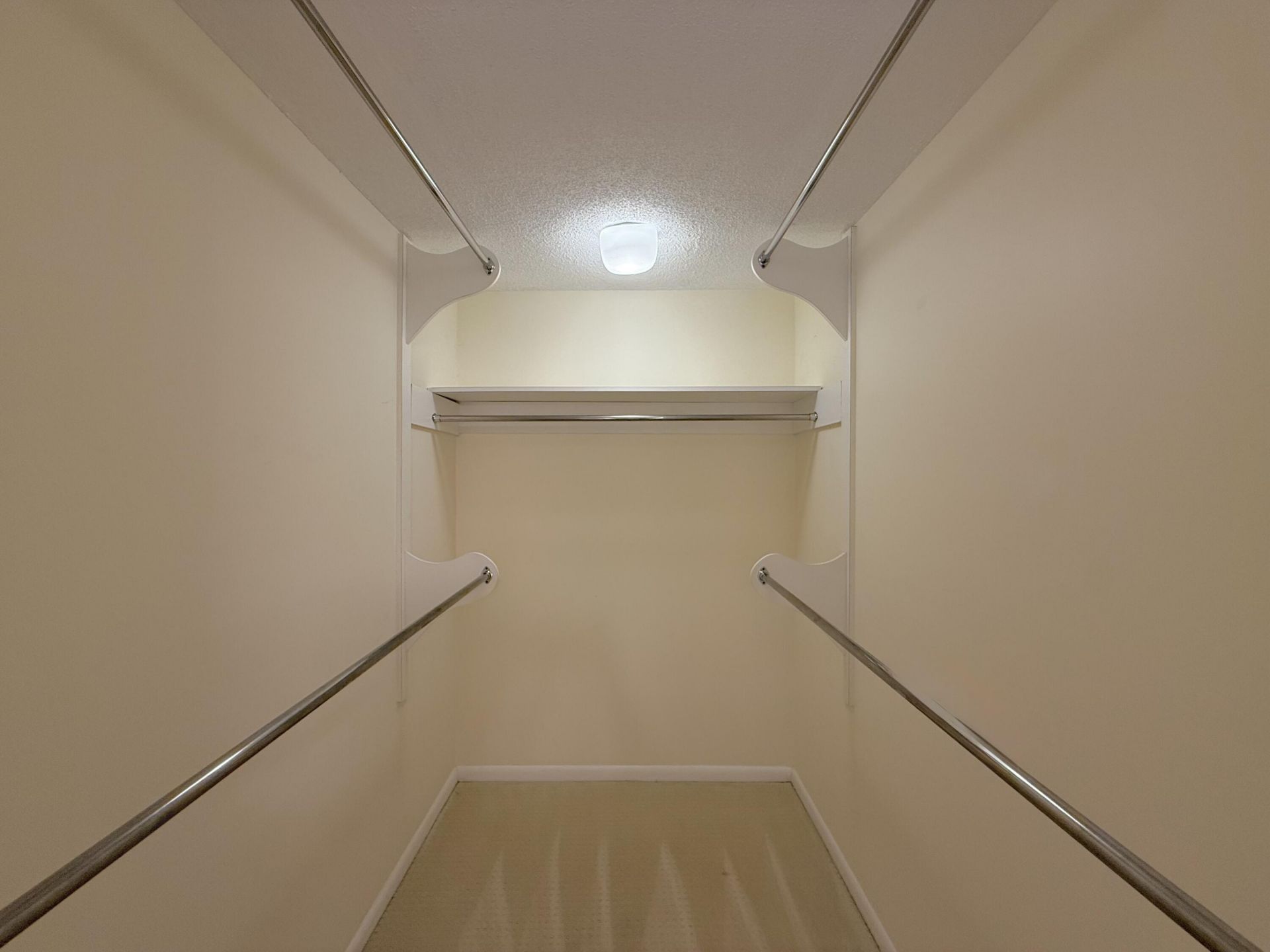 2000 Presidential Way, Unit 1204, West Palm Beach, FL 33401 Photo