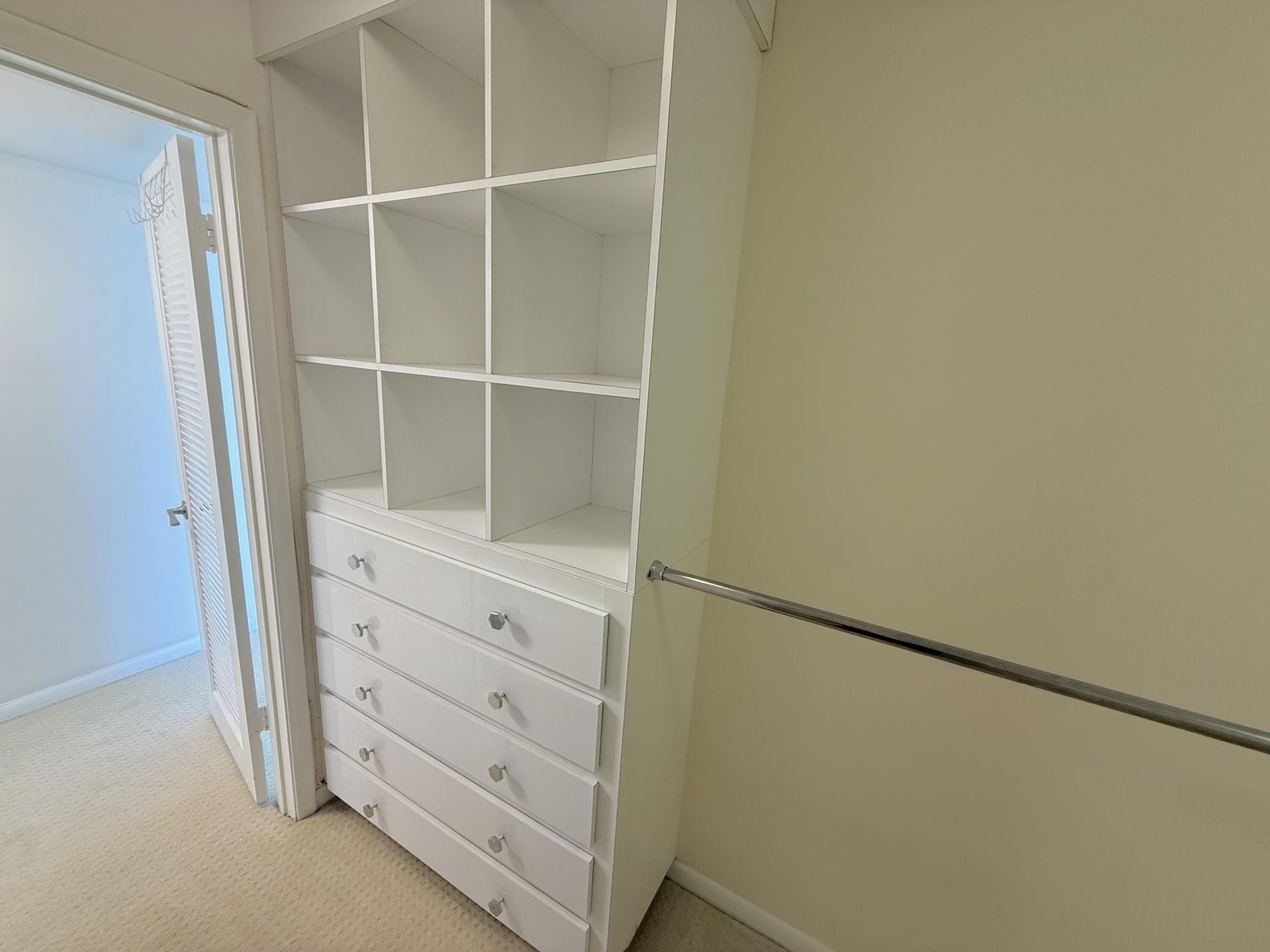 2000 Presidential Way, Unit 1204, West Palm Beach, FL 33401 Photo