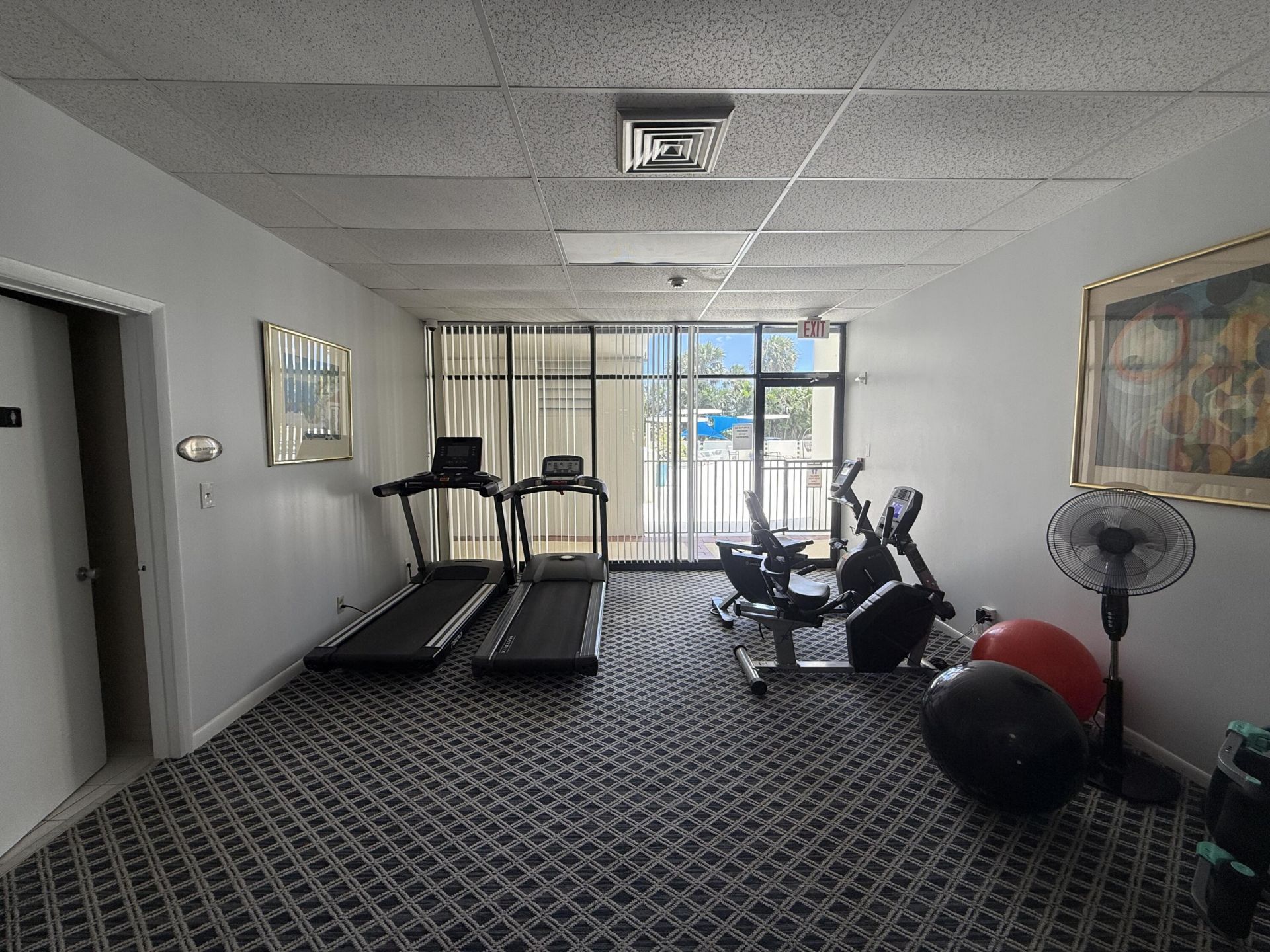 2000 Presidential Way, Unit 1204, West Palm Beach, FL 33401 Photo