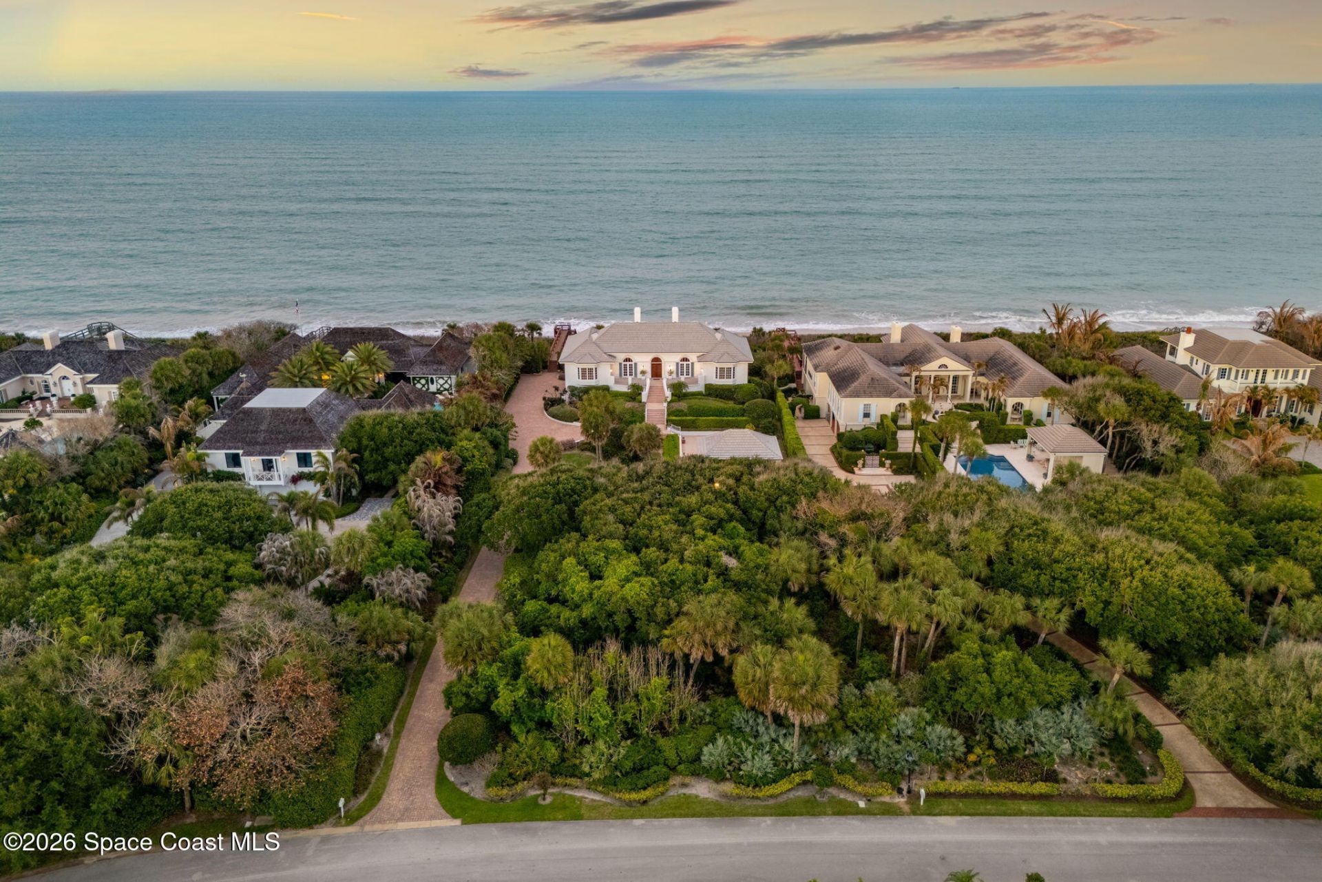 680 Ocean Road, Vero Beach, FL 32963 Photo