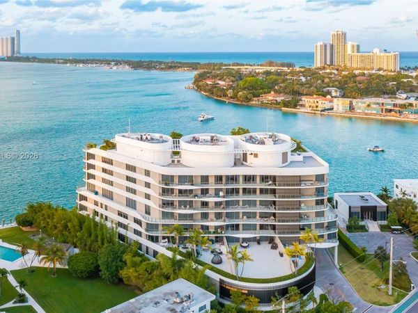 1135 103rd St , Unit 304, Bay Harbor Islands, FL 33154
