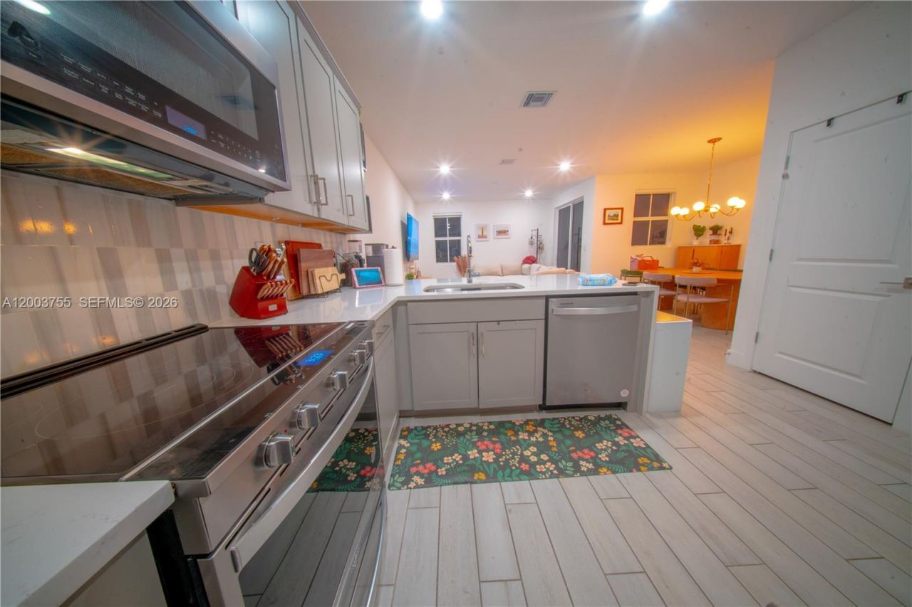 138 SW 171st Way , Pembroke Pines, FL 33027 Photo