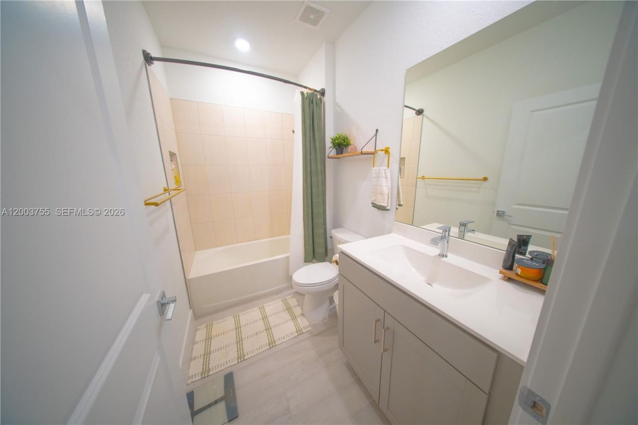 138 SW 171st Way , Pembroke Pines, FL 33027 Photo