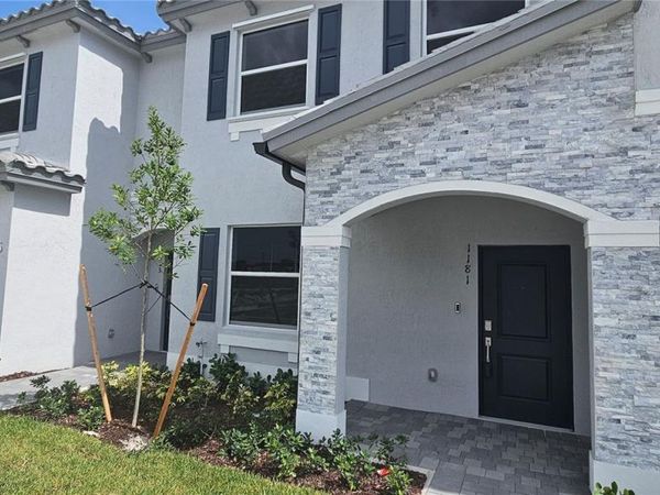 1181 SE 1st Street, Florida City, FL 33034