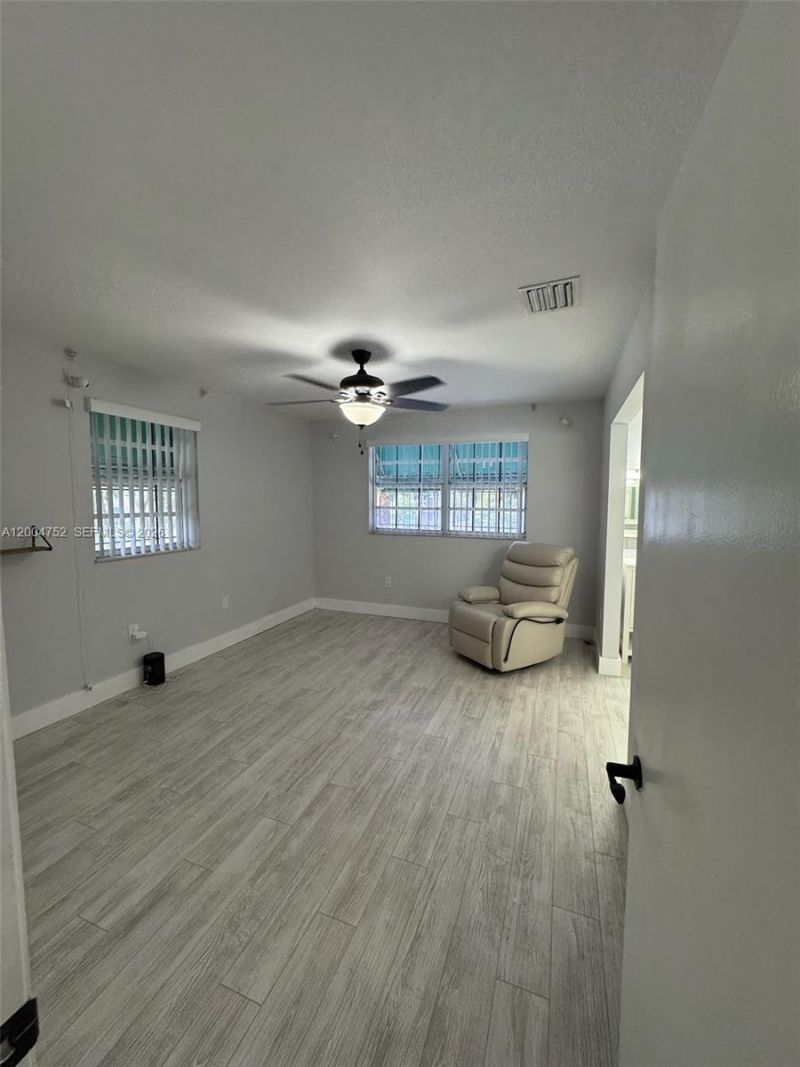 5127 SW 123rd Ave, Cooper City, FL 33330 Photo