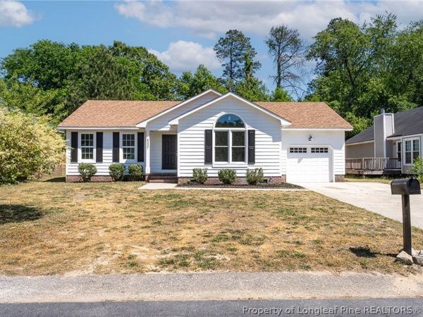 6337 Rhemish Drive, Fayetteville, NC 28304