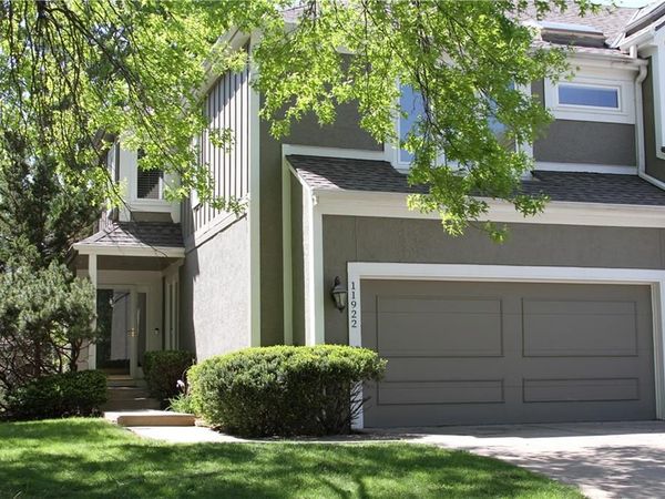 11922 Mackey Road, Overland Park, KS 66213