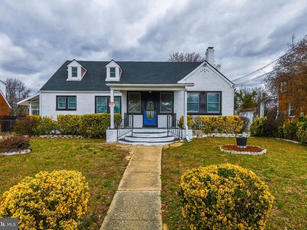 3802 CEDAR DRIVE , SUITLAND, MD 20746