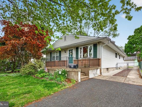 25 CHURCH STREET, WILLOW GROVE, PA 19090
