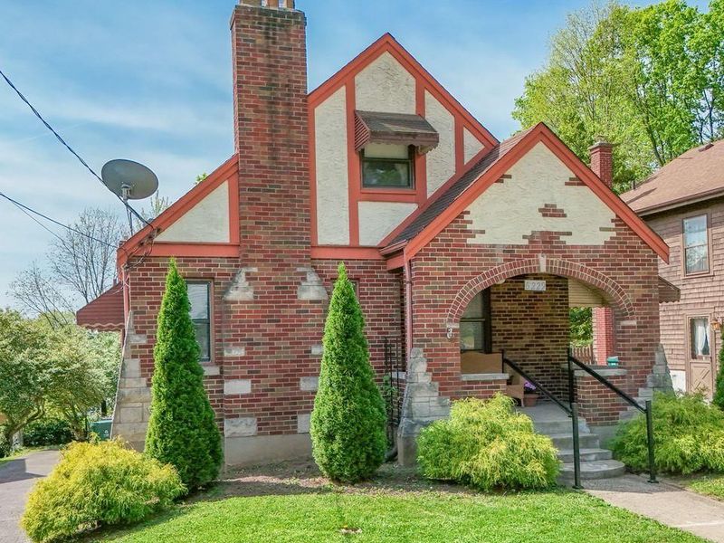 6229 Beechcrest Place, Cincinnati, OH 45230 Photo 1