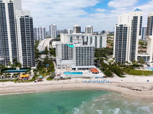 19201 Collins Ave , Unit 1109, Sunny Isles Beach, FL 33160