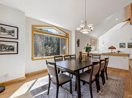 3274 S Upper Truckee Road, South Lake Tahoe, CA 96150 Photo