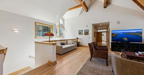 3274 S Upper Truckee Road, South Lake Tahoe, CA 96150 Photo