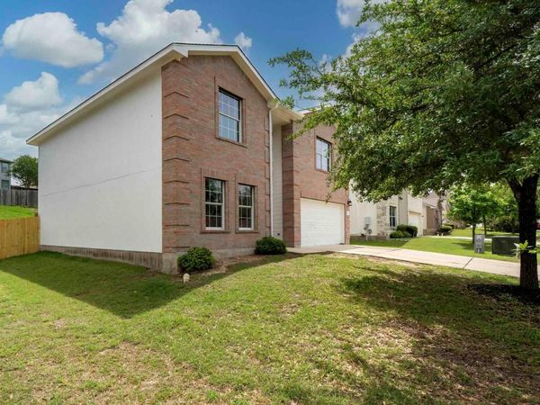 208 Dandelion LOOP, Kyle, TX 78640