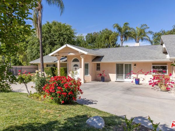 19717 Wells Drive, Woodland Hills, CA 91364